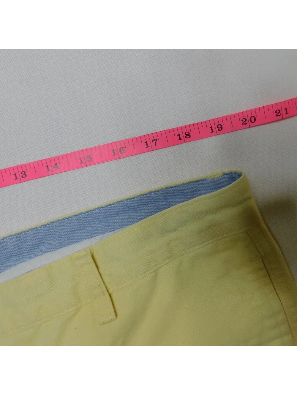 Chaps Men's Pastel Light Yellow 100% Cotton Flat Front Chino Shorts Size 40